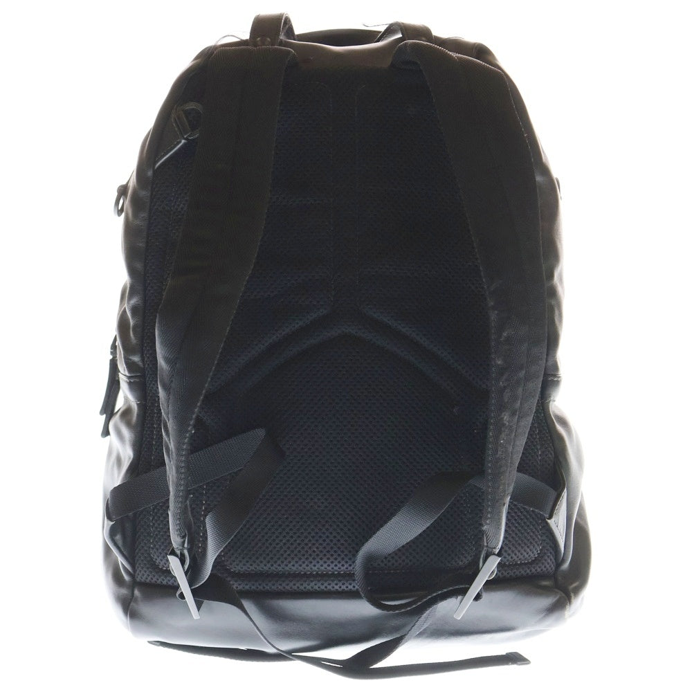 PRADA(プラダ) トライアングルロゴ 三角プレート レザー バックパック