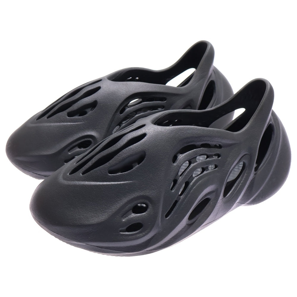 アディダス イージー フォーム ランナー カーボン IG5349 adidas(アディダス) YEEZY Foam Runner Clay Carbon IG5349 イージー