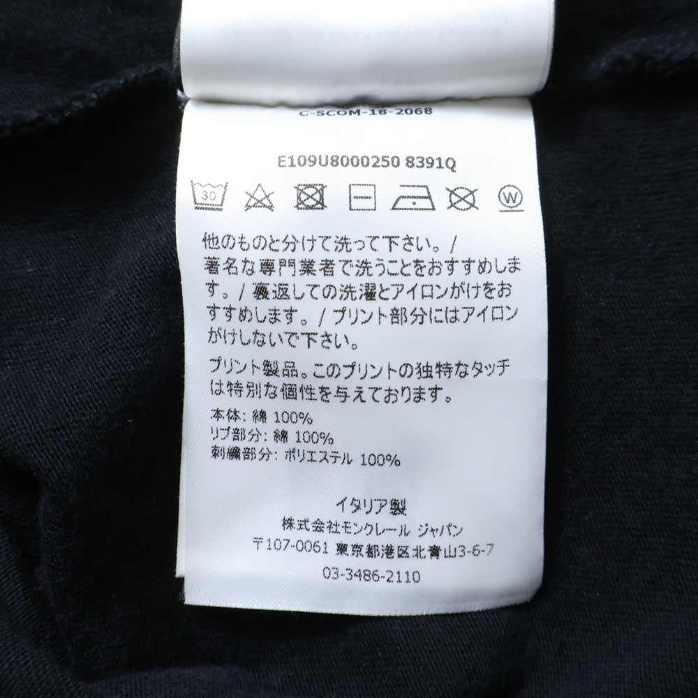 MONCLER(モンクレール) ×FRAGMENT 19SS ワッペン バックプリント 半袖Tシャツカットソー E109U8000250 8391Q ブラック
