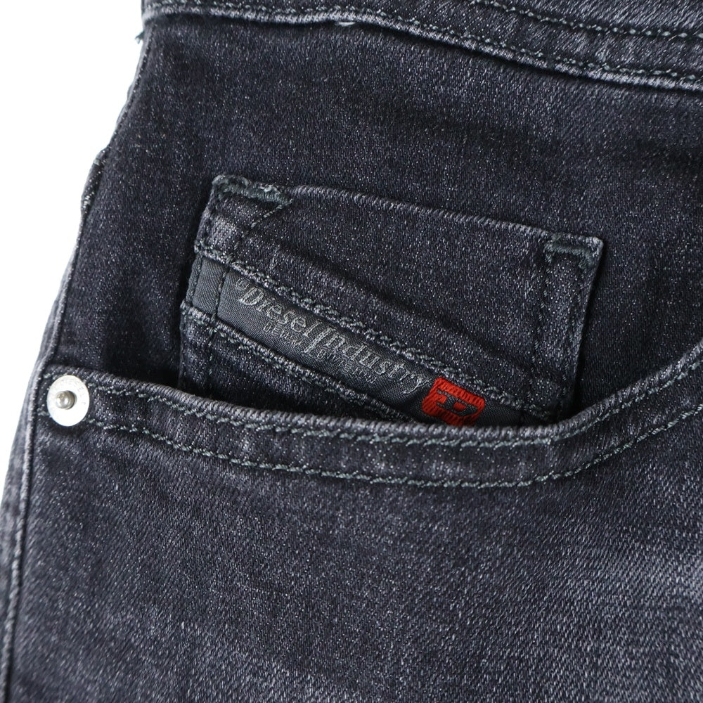 DIESEL(ディーゼル) THOSHORT デニムショーツ ハーフパンツ ブラック