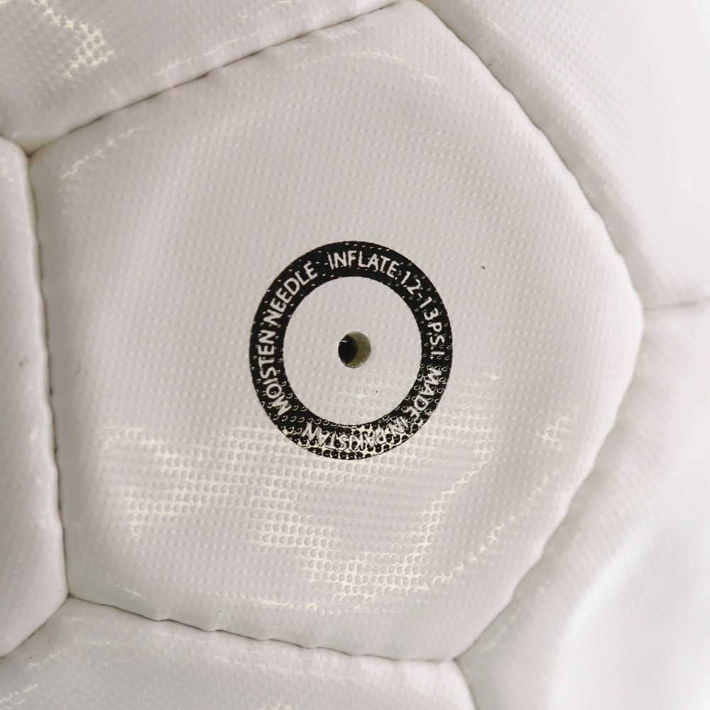 SUPREME(シュプリーム) 22SS×Umbro Soccer Ball アンブロ サッカーボール ホワイト