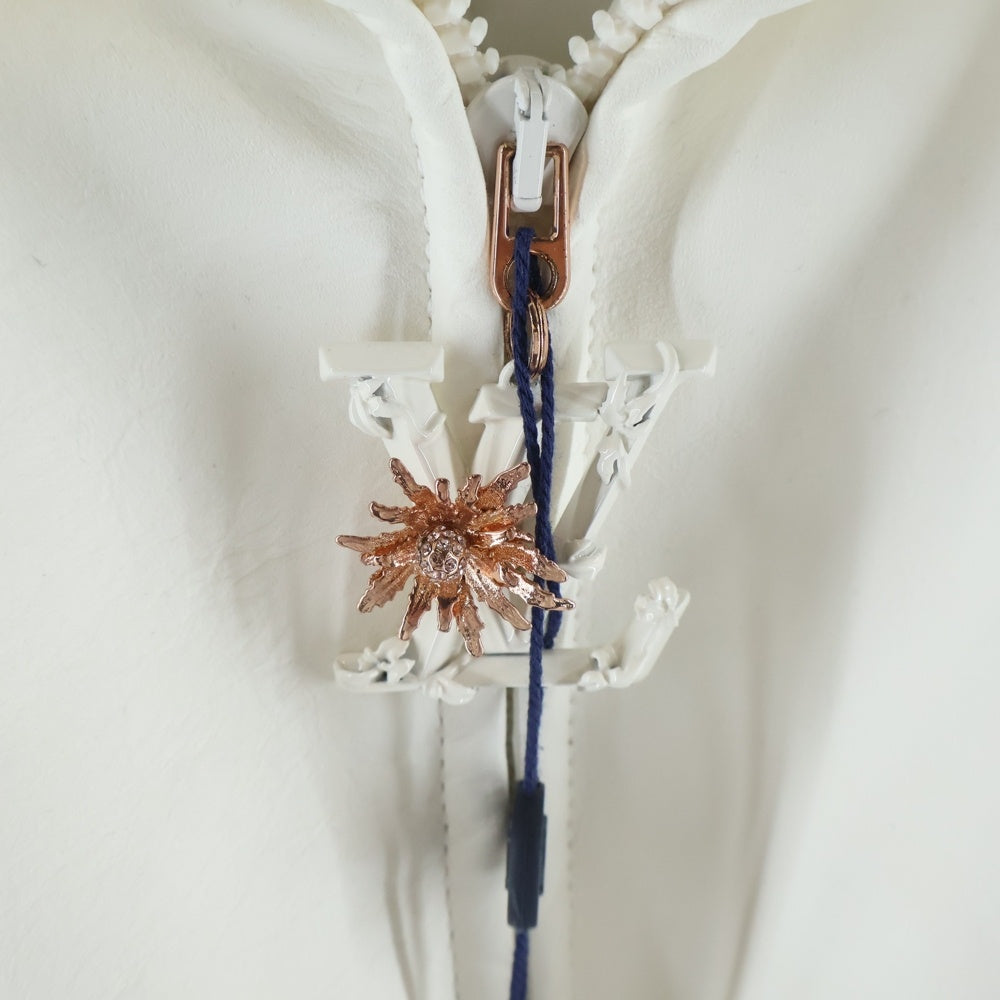 LOUIS VUITTON(ルイヴィトン) 23SS オーナメントレザージップアップブルゾンジャケット RM231 TTG HOL70E HOL70ETTG ホワイト