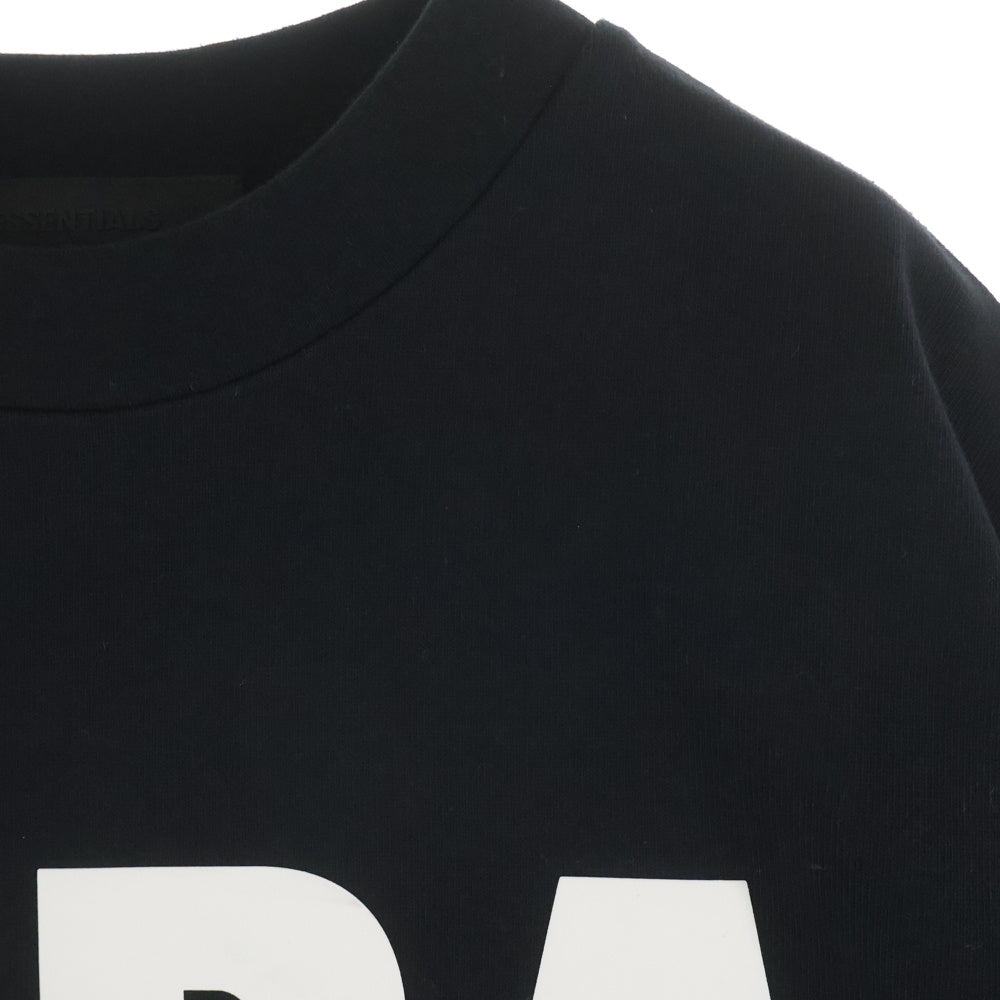 FEAR OF GOD ESSENTIALS(フィアオブゴッド エッセンシャルズ) NBA 90's FIT TEE 202NB258001F フロントロゴプリント Tシャツ ブラック
