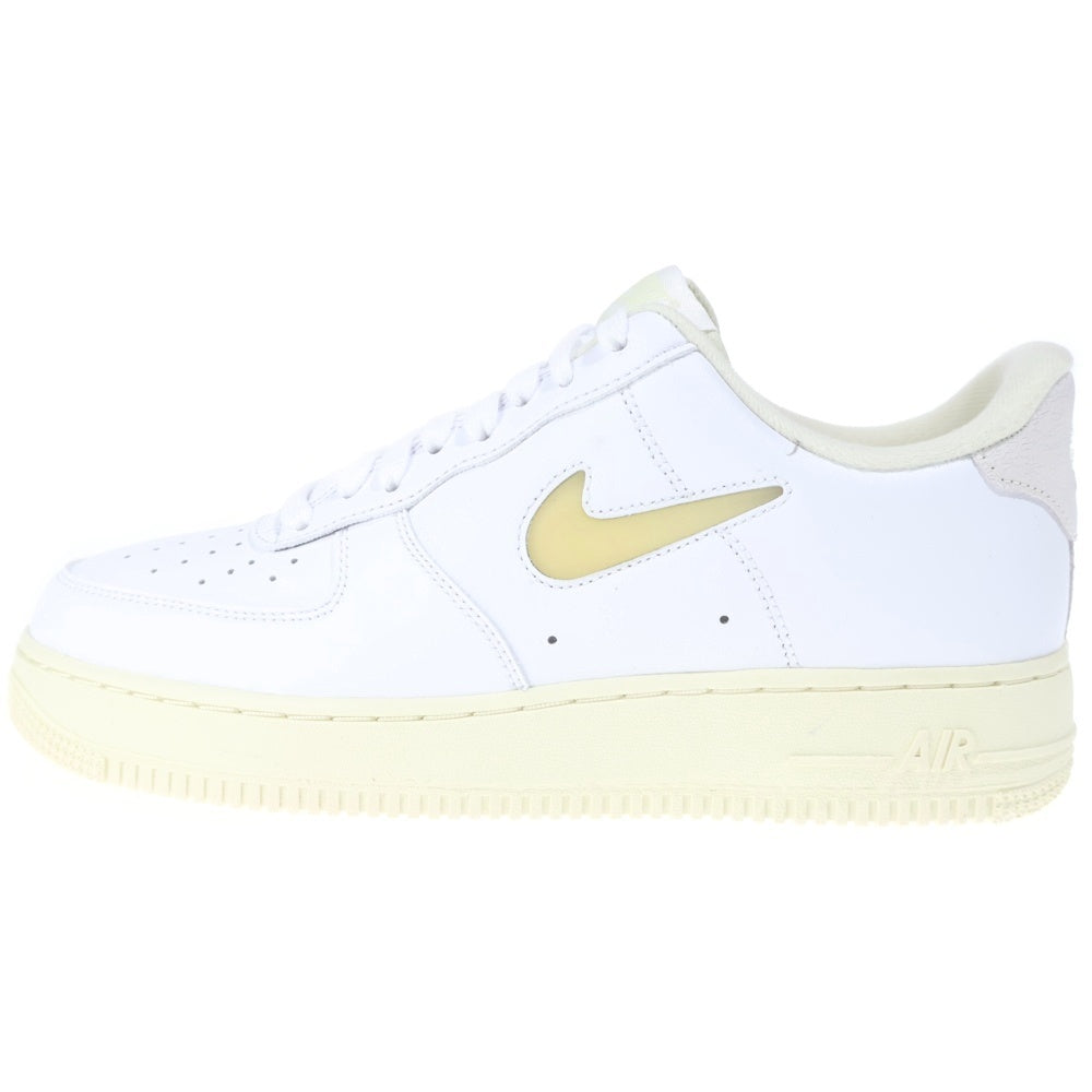 NIKE(ナイキ) AIR FORCE1 07 LX DC8894-100 エアフォース1 ローカットスニーカー US8.5/26.5cm ホワイト