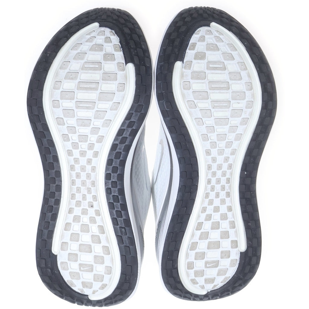 NIKE(ナイキ) VOMERO PLUS IO9916-101 ボメロ プラス ローカットランニングシューズ ホワイト US7/25.0cm IO9916-101