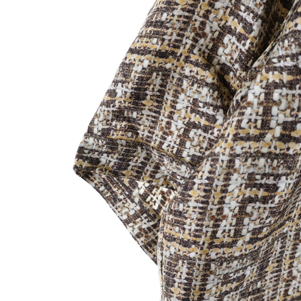 FENDI(フェンディ) 24SS FFプリント フライフロントカジュアルシルクシャツ 半袖シャツ ベージュ FS0795 AR6F