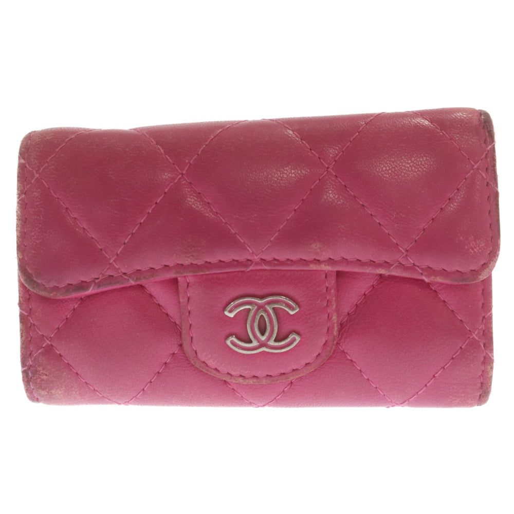 CHANEL(シャネル) マトラッセ ココマーク ラムレザー シルバー金具 6連 キーケース ピンク