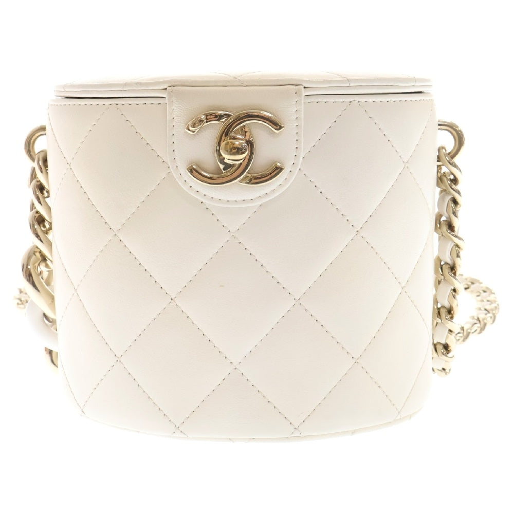 CHANEL(シャネル) 2019年 シングル チェーンショルダー インドカーフスキン バニティバッグ ホワイト 29番台