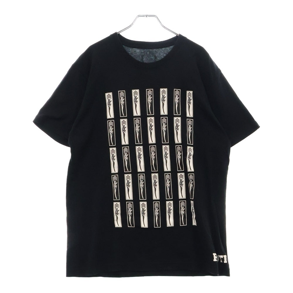 CHROME HEARTS(クロムハーツ) FOTI フォティスカル フロントプリント クルーネック半袖Tシャツ ブラック