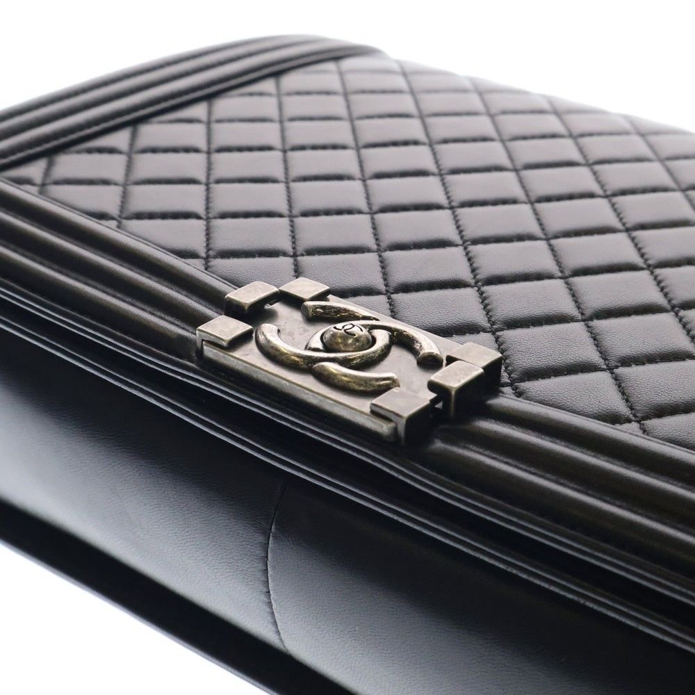 CHANEL(シャネル) ボーイシャネル スモール ラムスキン チェーンショルダーバッグ レディース ブラック