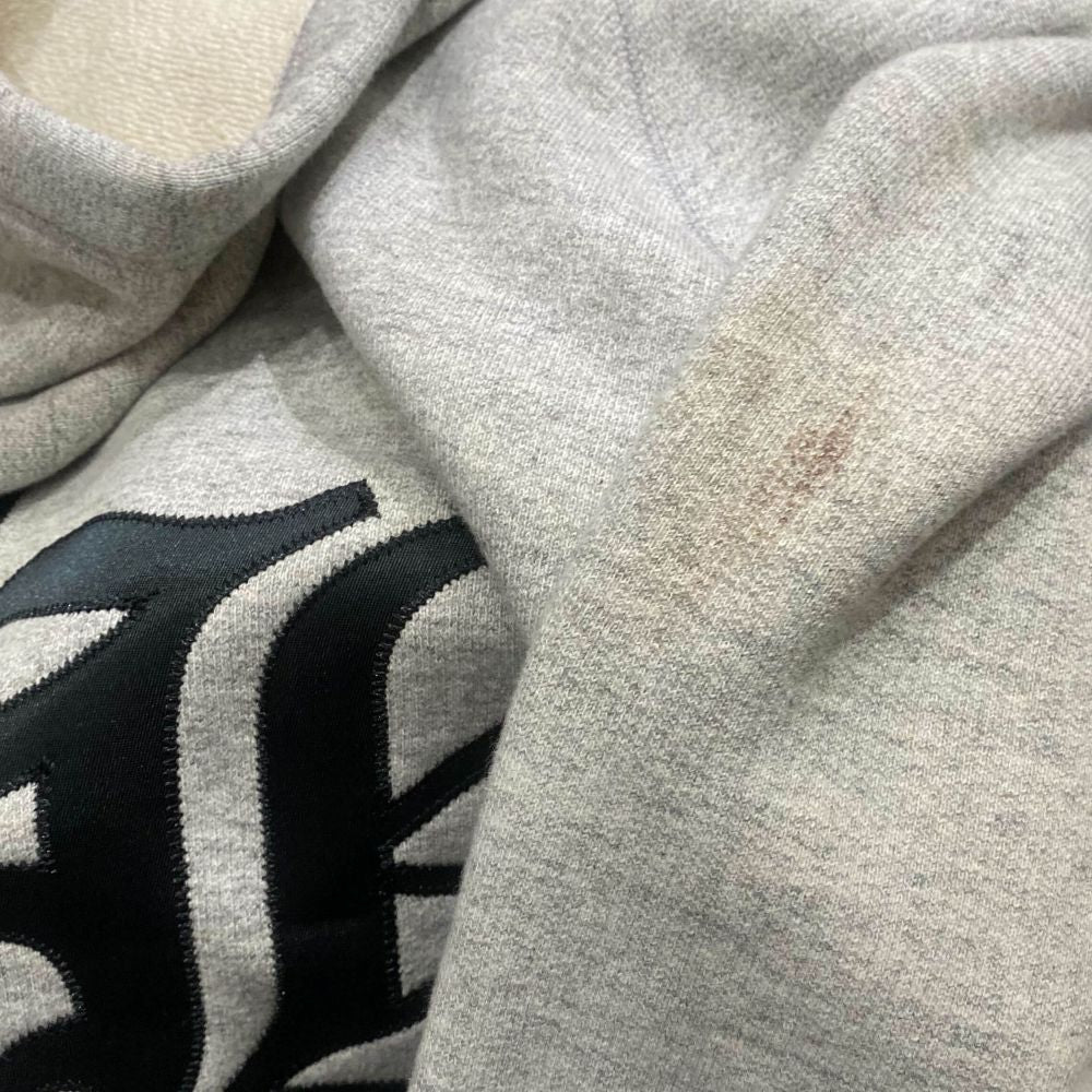 CHROME HEARTS(クロムハーツ) 7-11 HD PLVR SWTSHRT セメタリークロスパッチ バックCHロゴ クロスフェルト刺繍 プルオーバーパーカー グレー