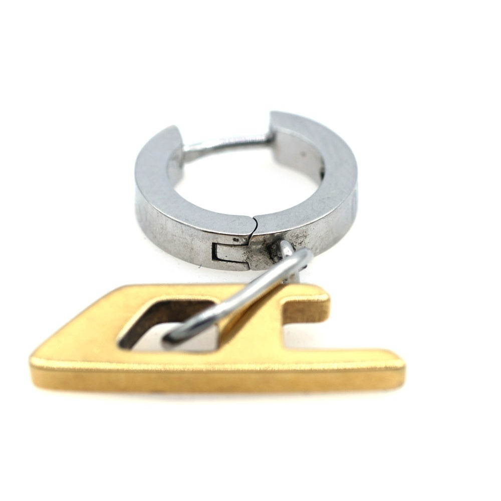 DIESEL(ディーゼル) Dロゴピアス シルバー