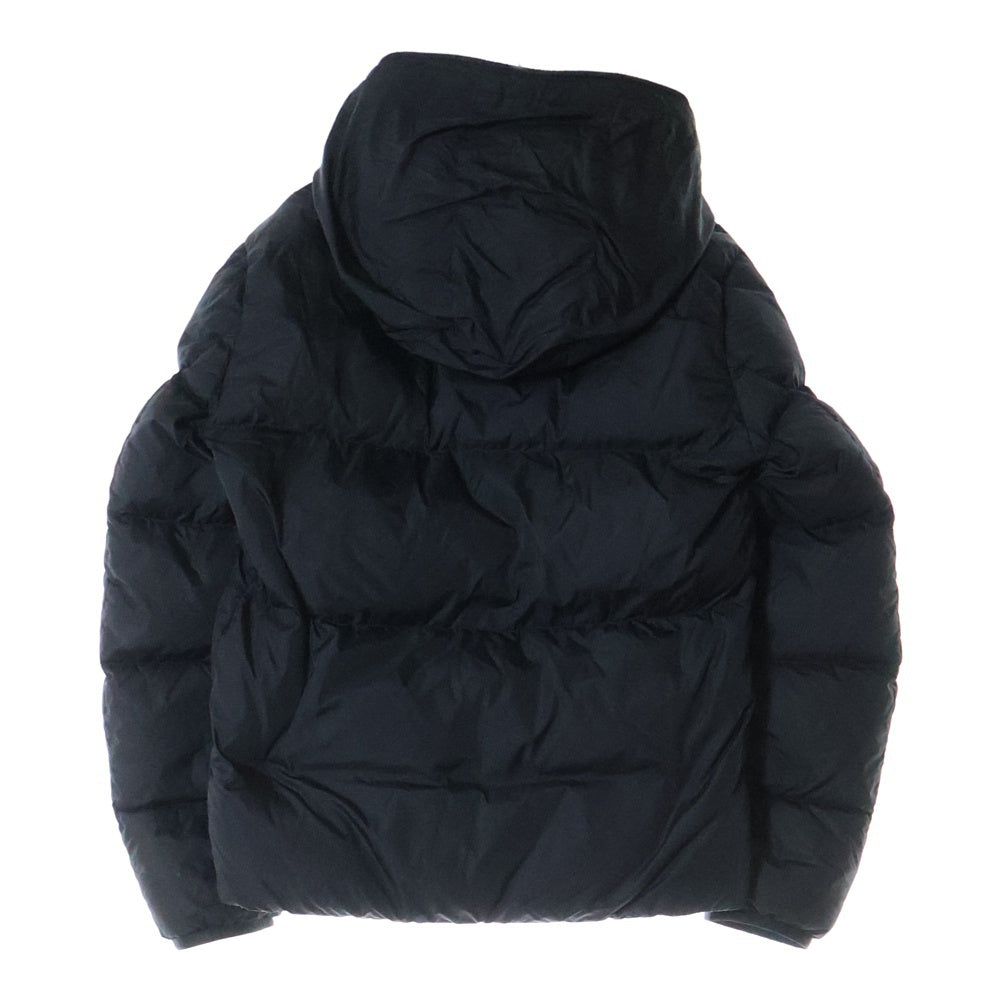 MONCLER(モンクレール) MOTCLA フーディロゴ刺繍 ジップアップ ダウンジャケット H20911B56900 ブラック