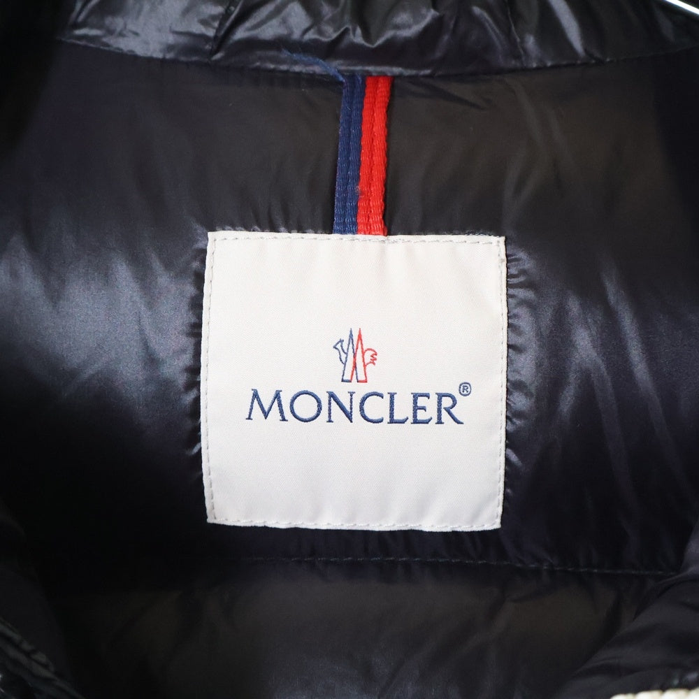 MONCLER(モンクレール) BLIER GIUBBOTTO JACKET ロゴパッチ ダウンジャケット ブラック C20914090505 68950
