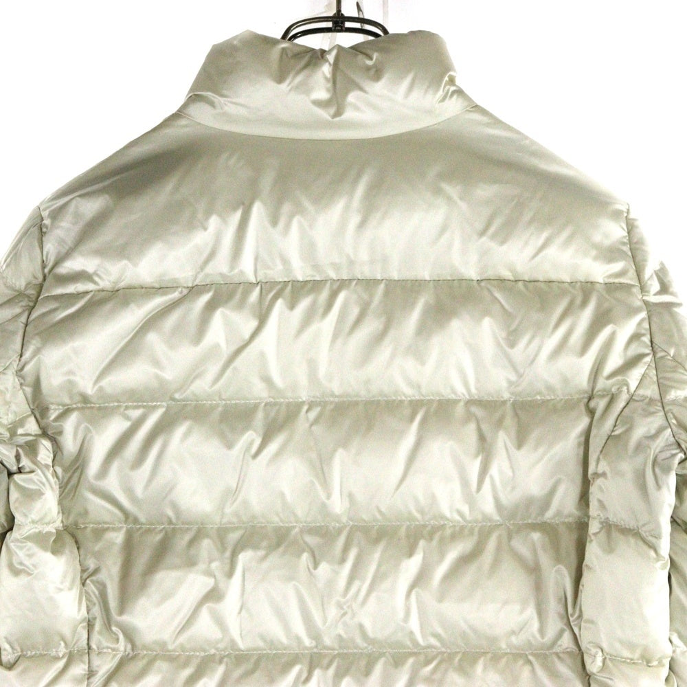 PRADA(プラダ) 20AW 三角ロゴ トライアングルプレート ダウンジャケット レディース アイボリー 9W149 R152 1DAB