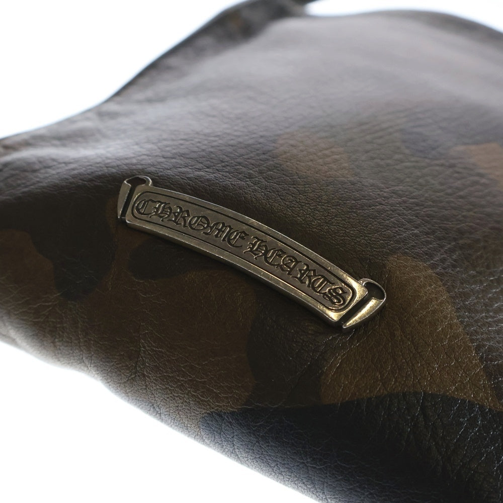 CHROME HEARTS(クロムハーツ) SQ PKT スクエアポケット 3セメタリークロス スクロールラベル ショルダーバッグ カモフラージュ