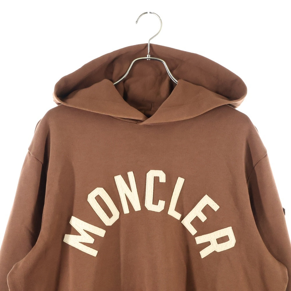 MONCLER(モンクレール) ロゴ刺繍 プルオーバーパーカー ブラウン H20918G00050