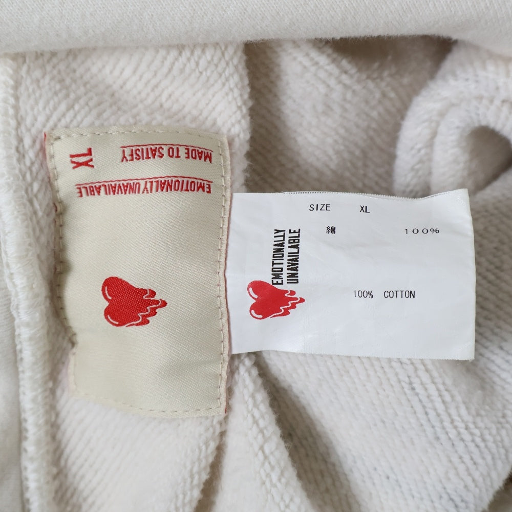 Emotionally Unavailable(エモーショナリー アンアヴェイラブル) SUPER HOODIE 総柄プリント プルオーバーパーカー ホワイト EU-A21-0000-009
