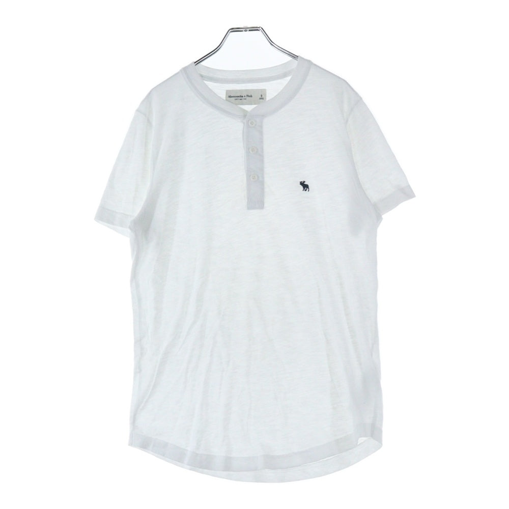 Abercrombie&Fitch(アバクロンビーアンドフィッチ) 刺繍ロゴ クルーネック半袖Tシャツ ホワイト
