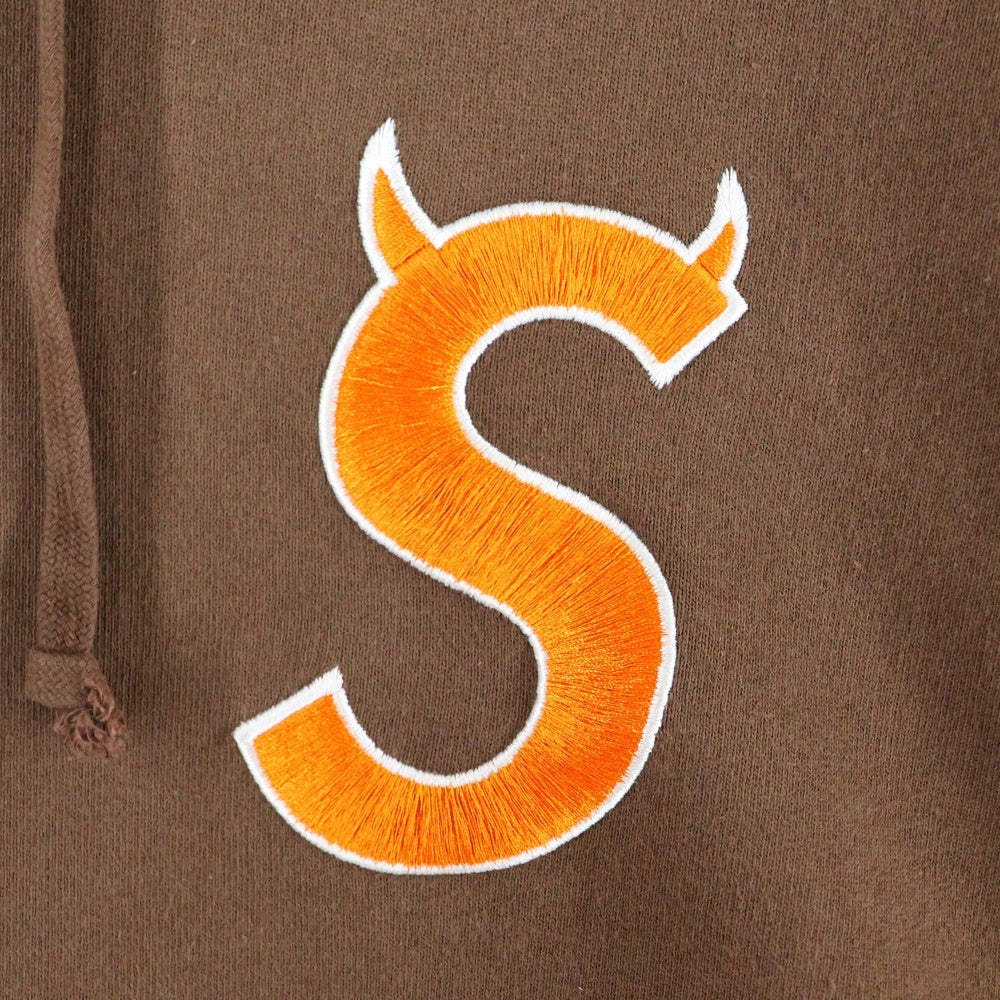 SUPREME(シュプリーム) 22AW Logo Hooded Sweatshirt ロゴ刺繍 プルオーバーパーカー ブラウン