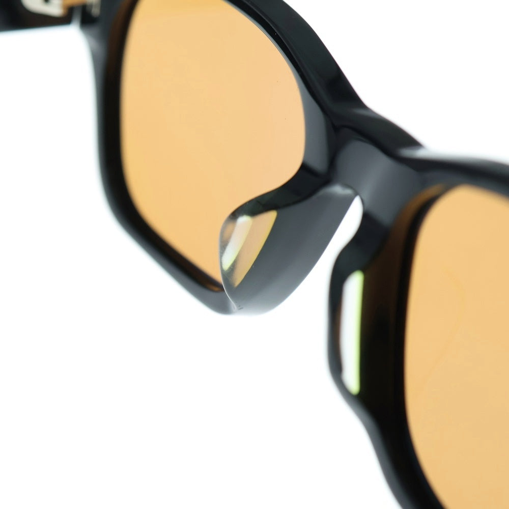 TOM FORD(トムフォード) ウェリントン サングラス ブラック TF959-D