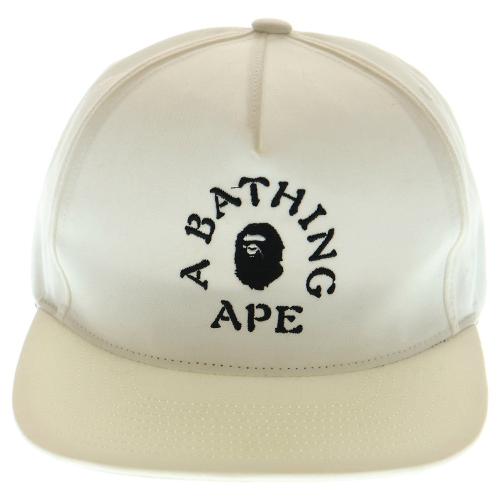 A BATHING APE(アベイシングエイプ) ロゴ刺繍 ベースボールキャップ ホワイト