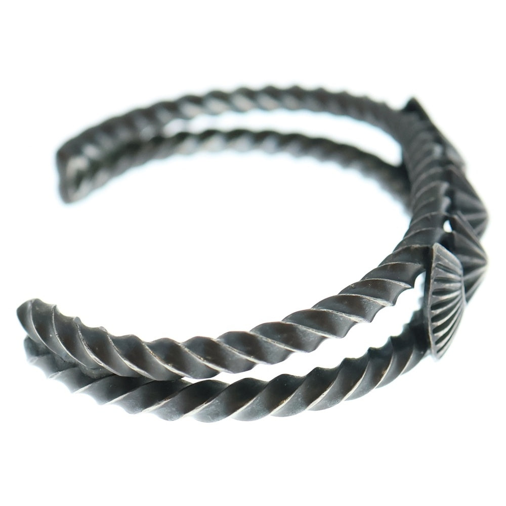 ナバホ族 シルバーバングル チェーン砂型 インディアンジュエリー インディアンジュエリー Indian Jewelry Silver Bangle シルバー