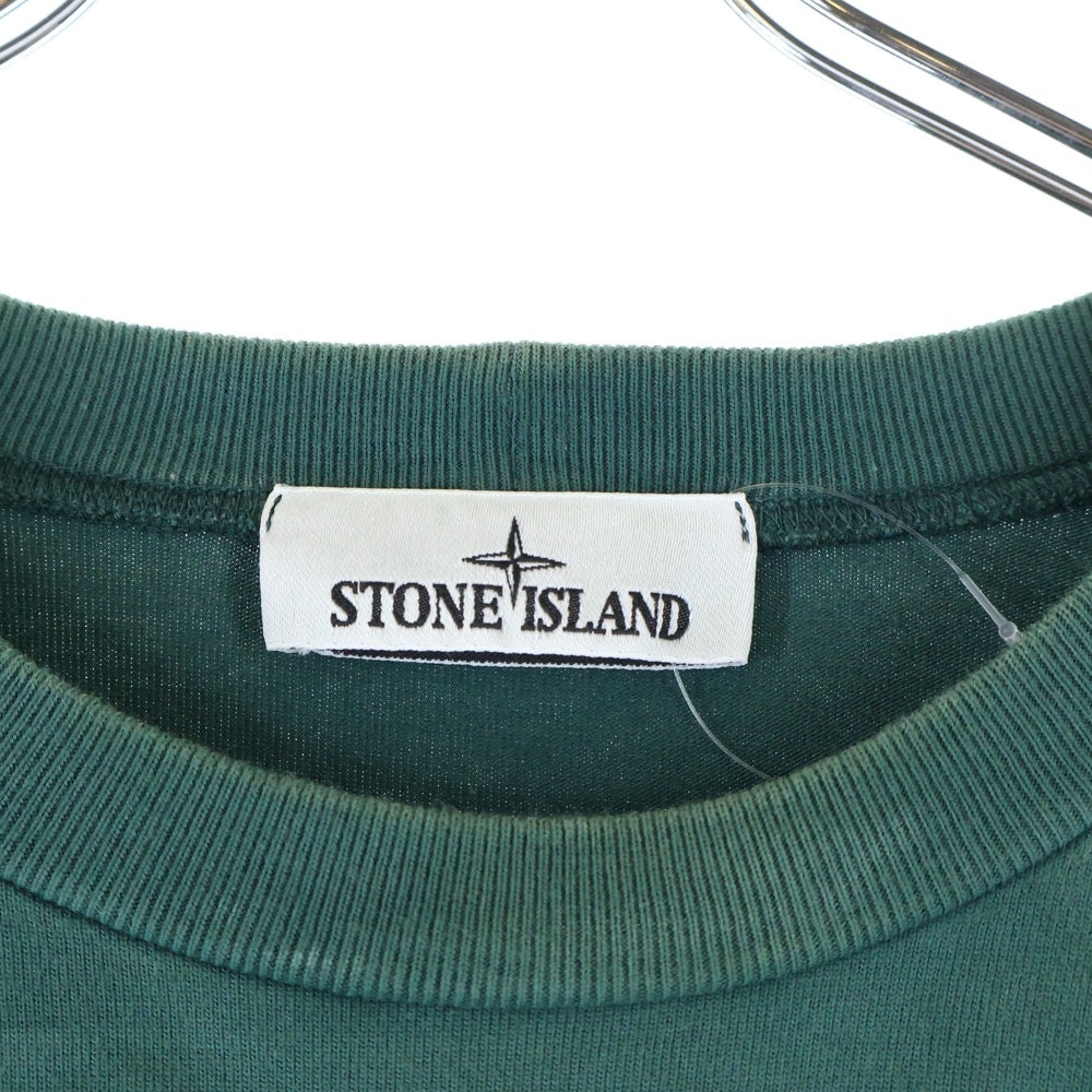 STONE ISLAND(ストーンアイランド) ガーメントダイスウェット アームロゴパッチ ロングスリーブTシャツ グリーン 101563750