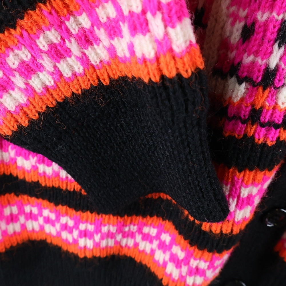 CELINE(セリーヌ) 23SS ロゴスキージャ カードウール オーバーサイズVネックカーディガン ピンク/ブラック 2AC91579S