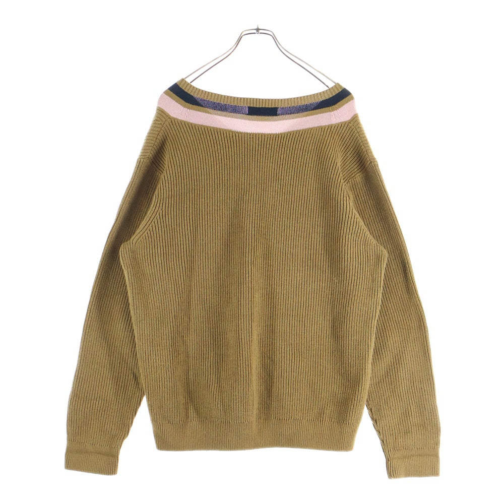 FRED PERRY(フレッドペリー) ロゴ刺繍 Vネック ニットセーター ブラウン