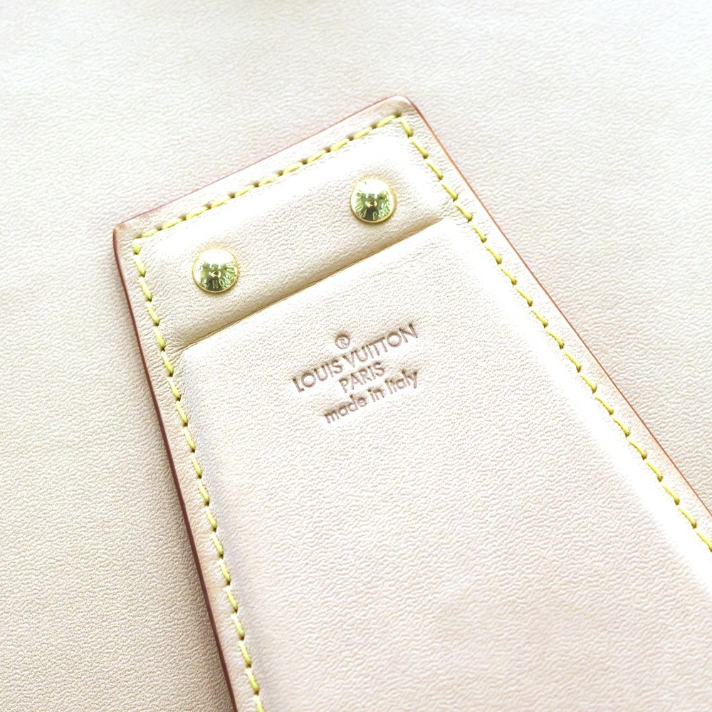 LOUIS VUITTON(ルイヴィトン) カードゥル フォト アンリMM レザー