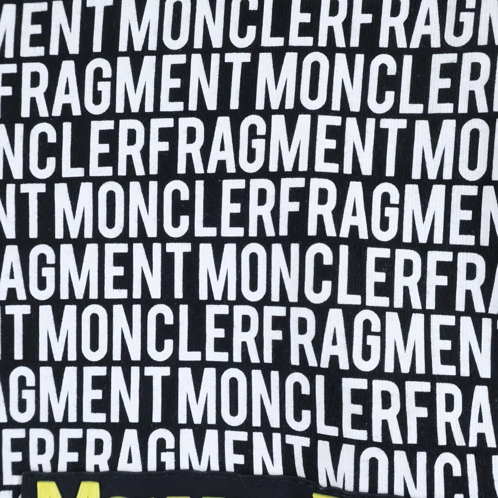 MONCLER(モンクレール) ロゴパッチ 総柄 クルーネック半袖Tシャツカットソー ホワイト E109U8000650 8391Q