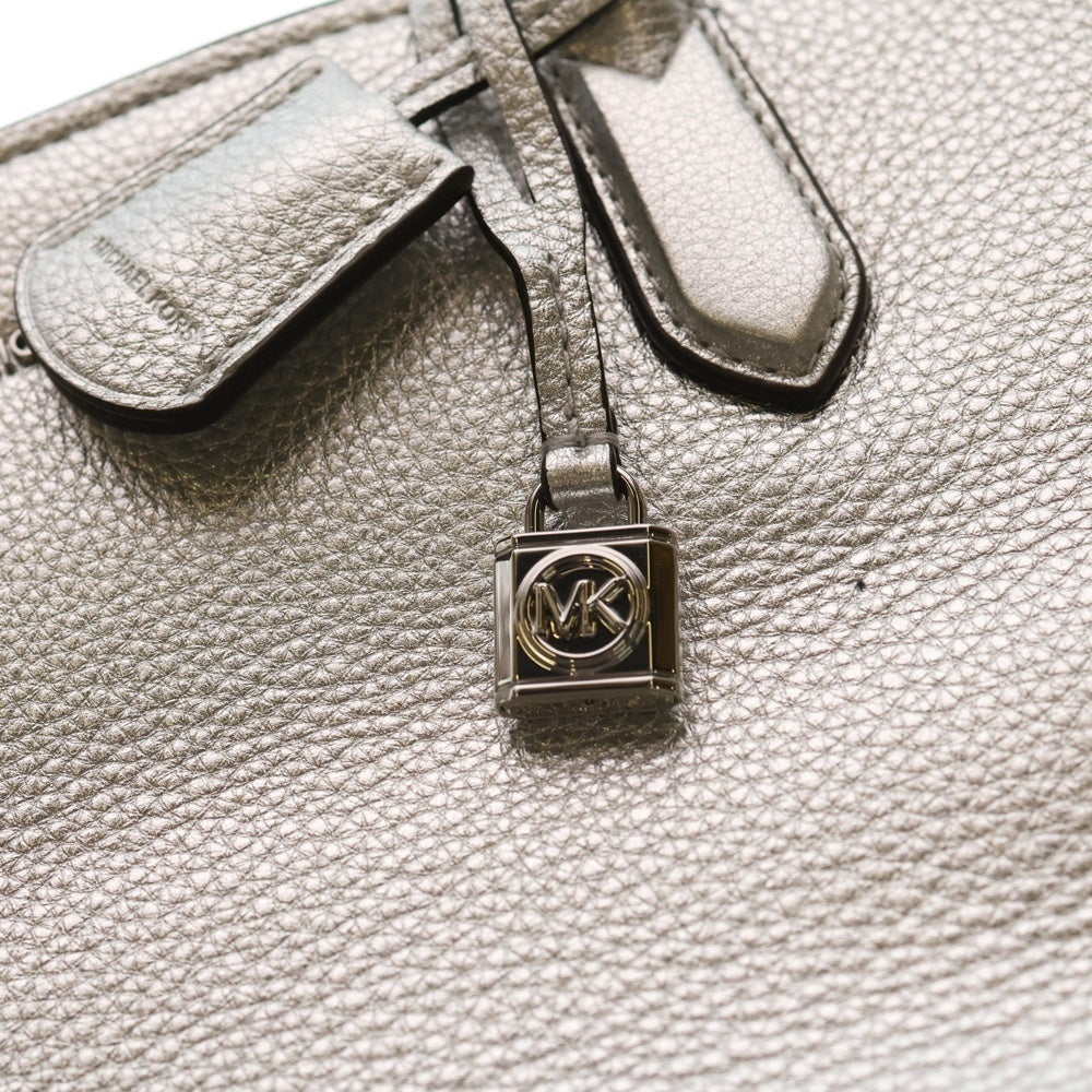 MICHAEL KORS(マイケルコース) SCARLETT 2WAY メタリックレザー サンチェル ハンドバッグ ショルダーバッグ シルバー レディース