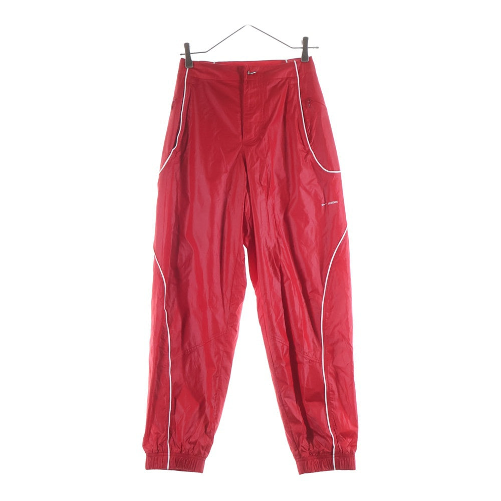 NIKE(ナイキ) × JACQUEMUS ジャックムス AS U NRG JACQUEMUS TRACK PANT メタルロゴ ナイロンパンツ FV5702-642 レッド レディース