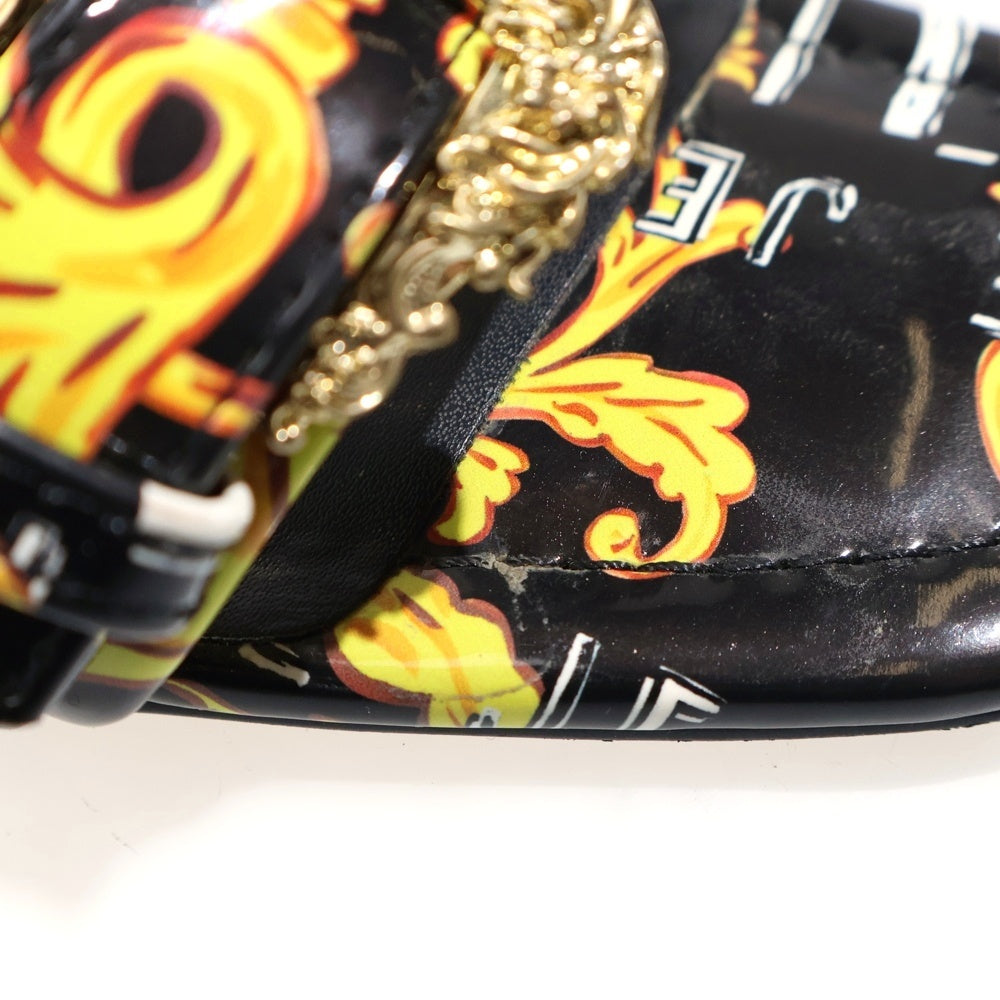 VERSACE JEANS COUTURE(ヴェルサーチジーンズクチュール) パテントレザー バックルストラップ ヒールサンダル レディース