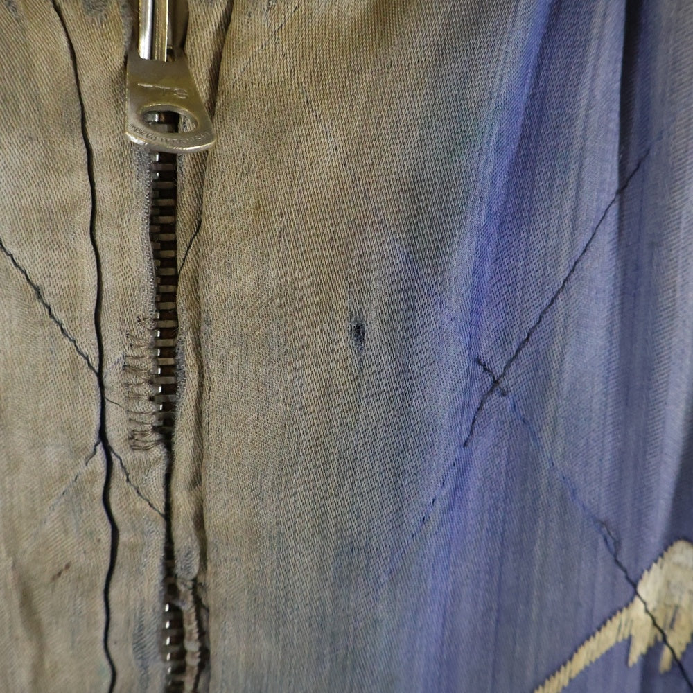 VINTAGE(ヴィンテージ) 50s 回転式TTS A面 サテン 虎刺繍 キルティング B面 ウールギャバ 日本都市 38緯度線無し 鷹 龍 刺繍 スカジャン