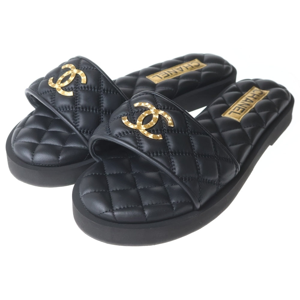 CHANEL(シャネル) メティエダールコレクション ラムスキン ココマーク ロゴ フラットサンダル ブラック レディース