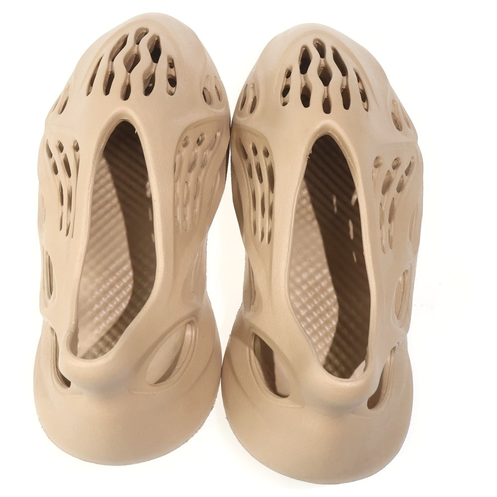 adidas(アディダス) YEEZY FOAM RUNNER イージー フォームランナー ベージュUS7.5/25.5cm GW3354
