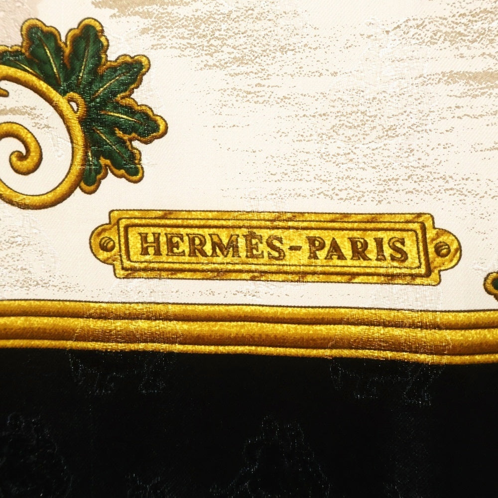 HERMES(エルメス) カレ90 LES PATINEURS Joies dHiver 冬の愉しみ スカーフ ブラック 総柄 シルク レディース