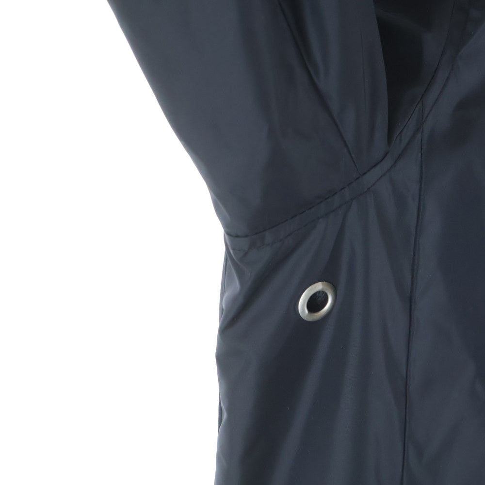 Acne Studios(アクネ ストゥディオズ) バックロゴプリント ジップアップ テクニカルナイロンジャケット B90866 ブラック