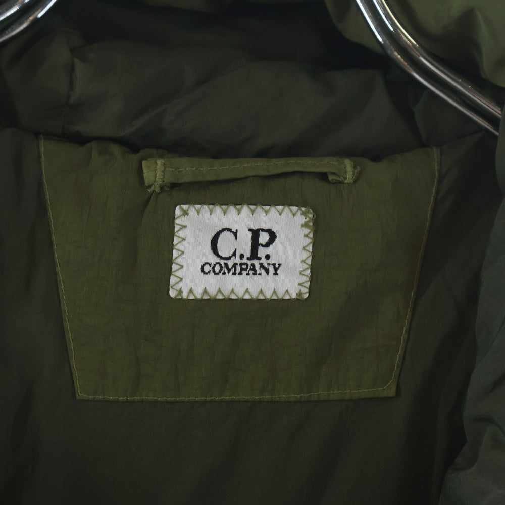 C.P. Company(シーピーカンパニー) 25AW エコクロームアールミックスドフーデッドダウンジャケット ガーメントダ 2502198 ダウンジャケット カーキ