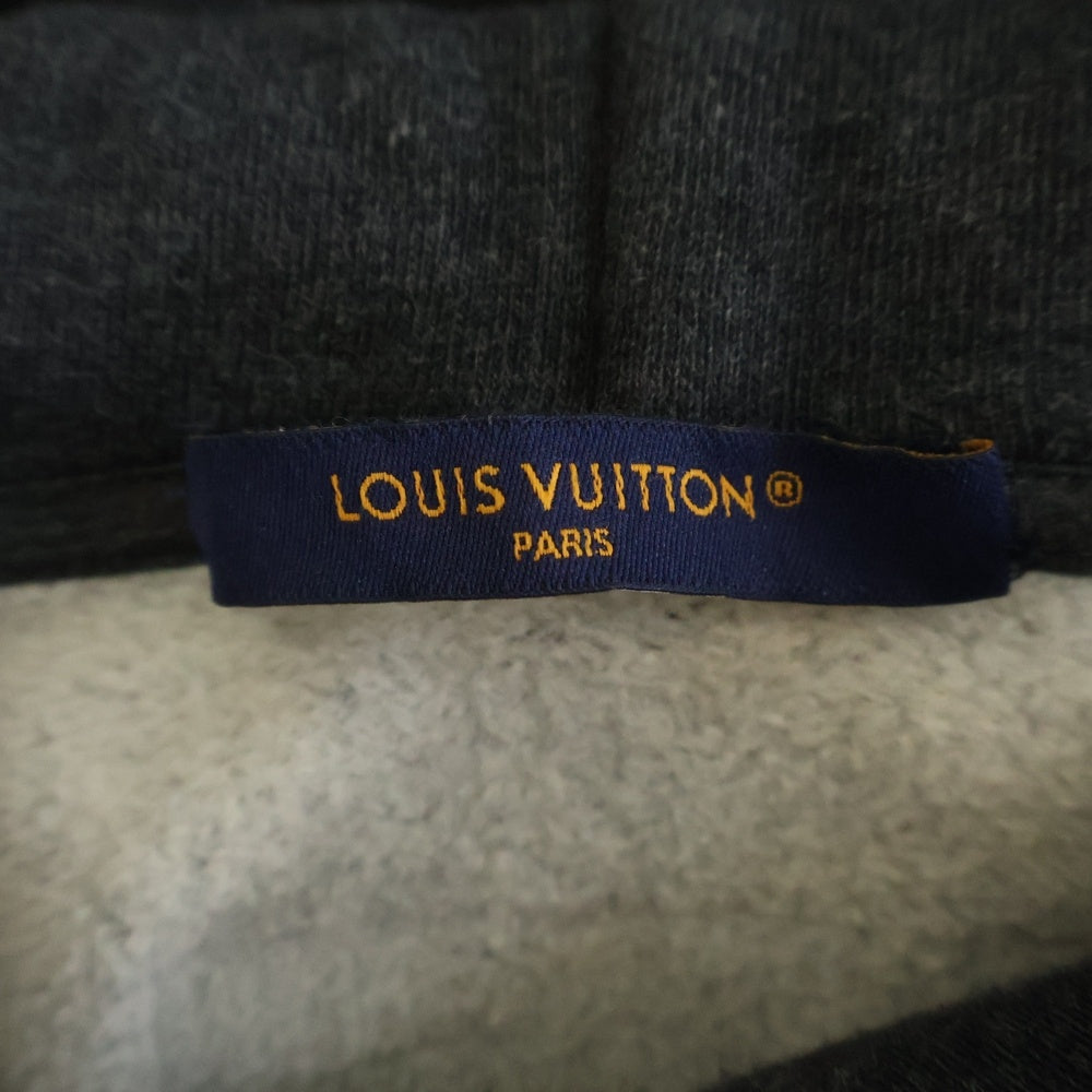 LOUIS VUITTON(ルイヴィトン) 24SS ロゴプリント プルオーバーパーカー グレー RM241MQ UYR HQY47W