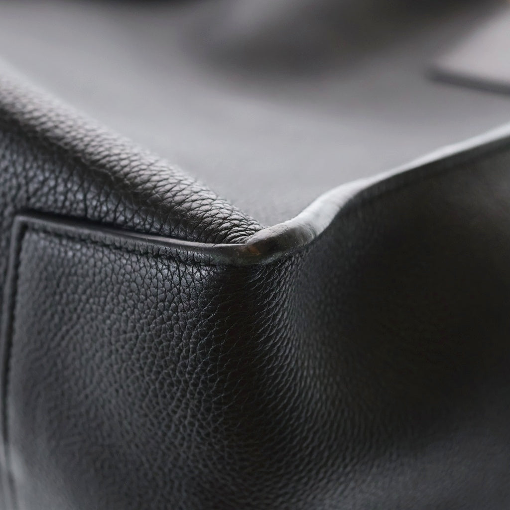 LOEWE(ロエベ) 型押しアナグラムロゴ バックルレザートートバッグ