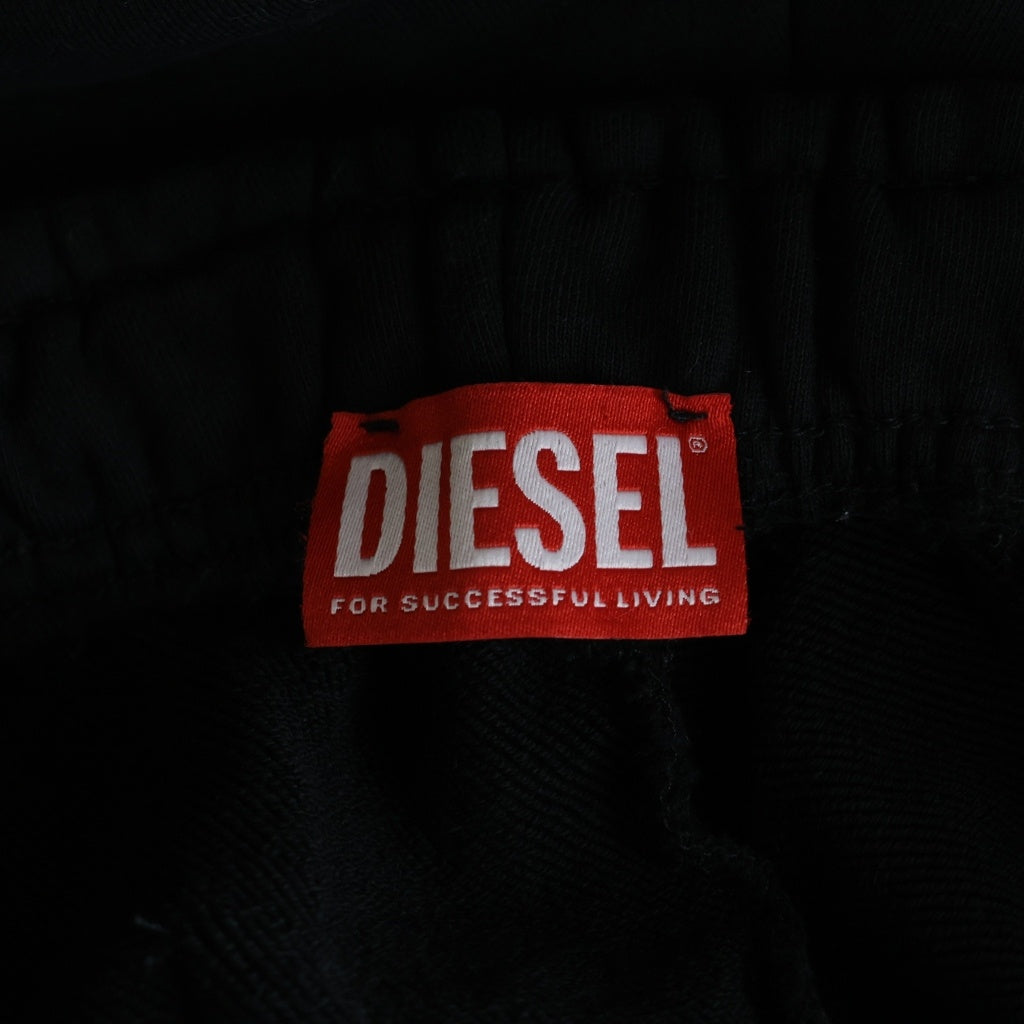 DIESEL(ディーゼル) 25SS Dロゴ スウェット ハーフパンツ A10996 0BMBJ ブラック
