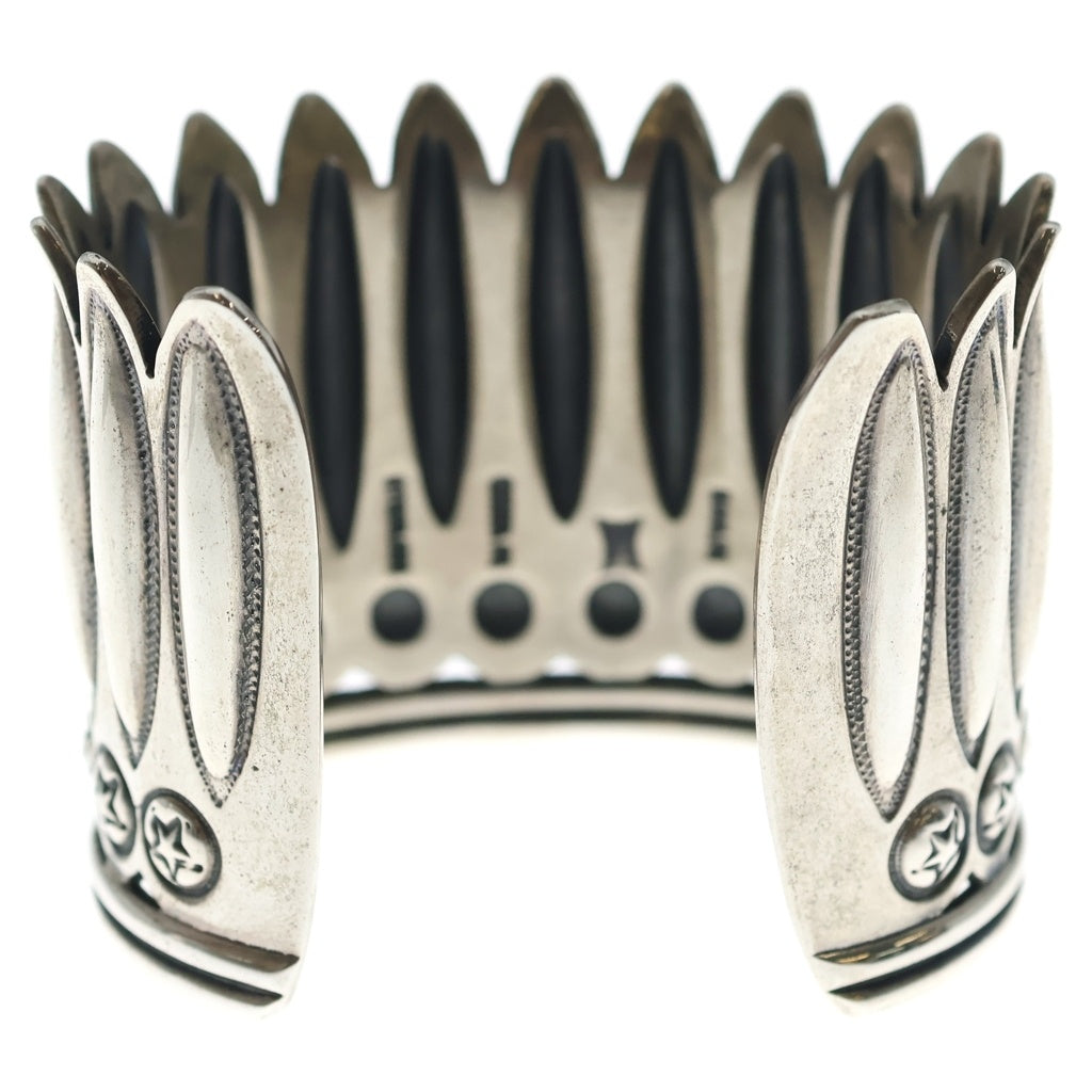 CODY SANDERSON(コディーサンダーソン) Feather Head Star Cuff フェザーヘッド スター バングル シルバー