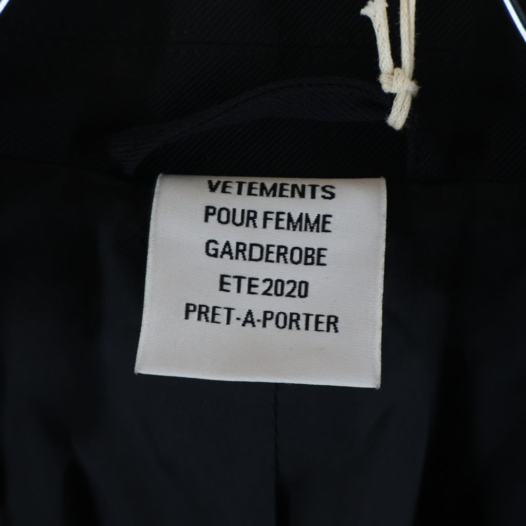 VETEMENTS(ヴェトモン) 20SS GOTHIC LOGO EMBROIDERED JACKET SS20JA143 ゴシック アームロゴ テーラード ジャケット ブラック