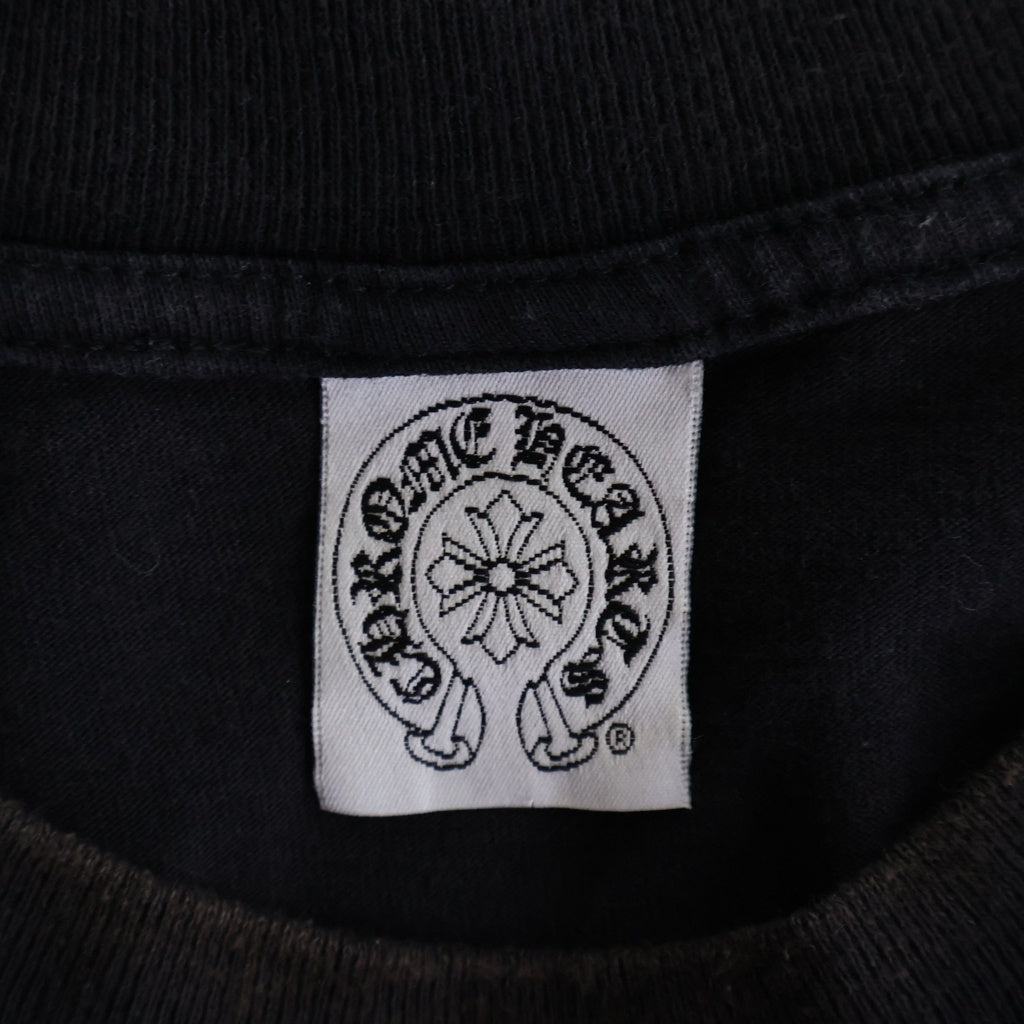CHROME HEARTS(クロムハーツ) OLD VINE DAGGER L/S TEE オールド ダガー アームCHプラスプリント クルーネック半袖Tシャツカットソー ブラック