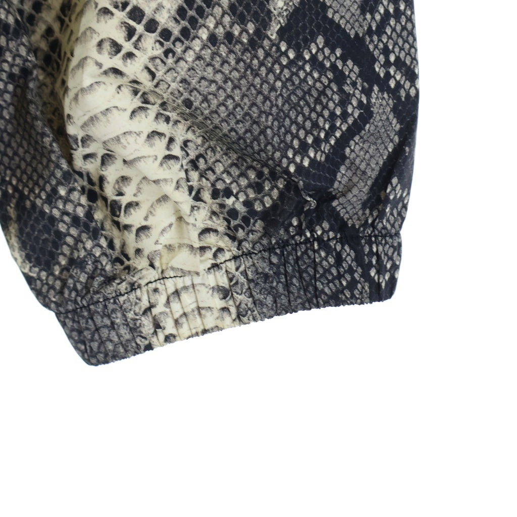 SUPREME(シュプリーム) 18AW Snakeskin Taped Seam Coaches Jacket ザ ノースフェイス スネークスキン テープド シーム コーチジャケット グレー NP11803I