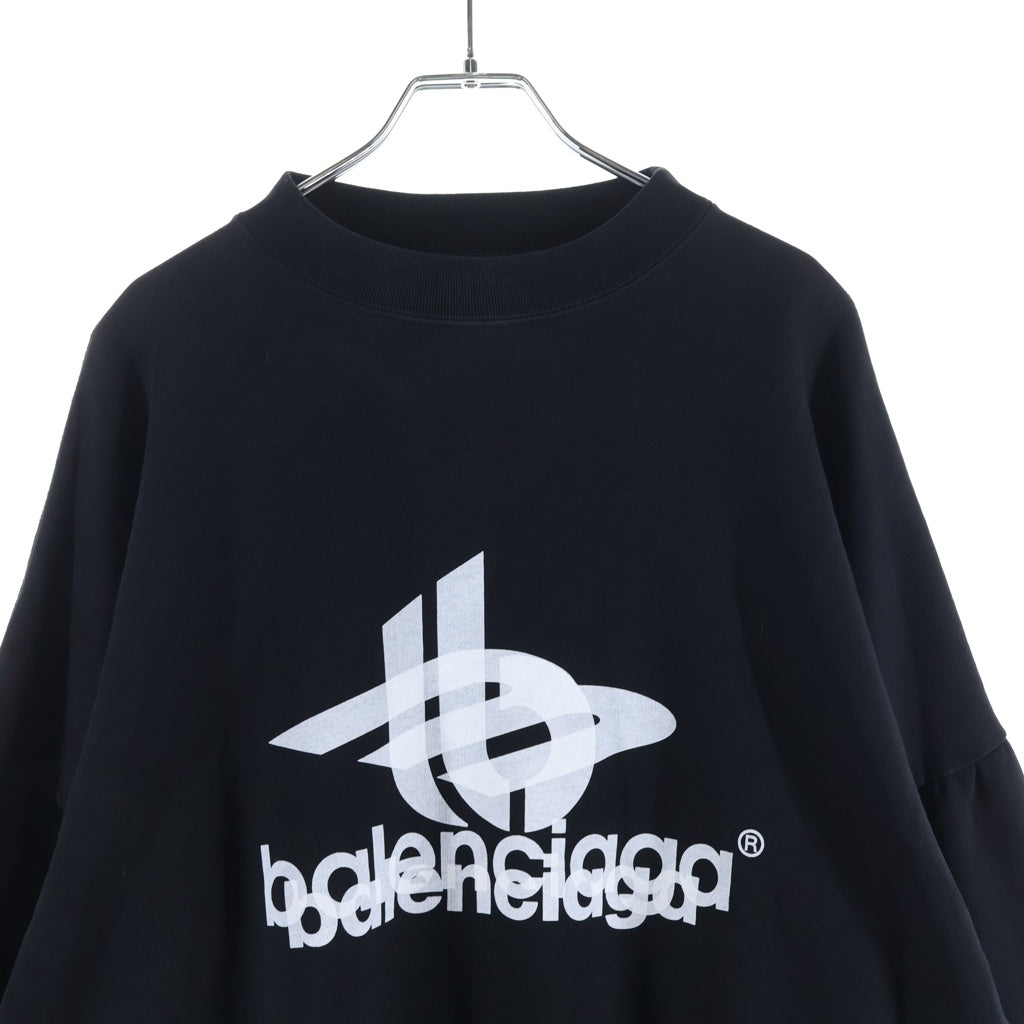 BALENCIAGA(バレンシアガ) 24SS LAYERED SPORTS ROUND レイヤード スポーツ ラウンドプリント クルーネック スウェットトレーナー ブラック 767860 TPVF3