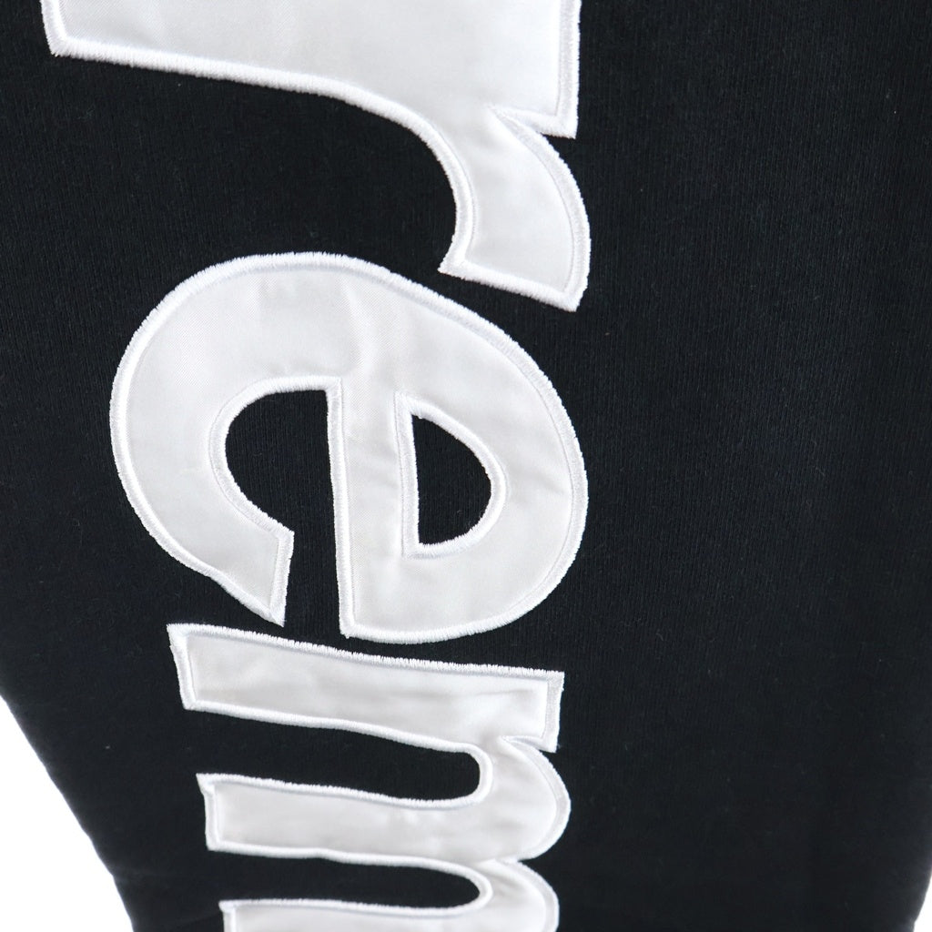 SUPREME(シュプリーム) 22AW Satin Applique Sweatpant ロゴ スウェットパンツ ブラック